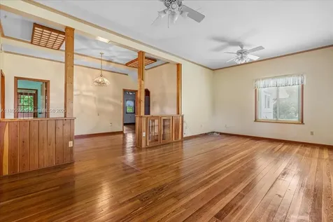 27000 SW 187th Avenue Homestead FL 33031