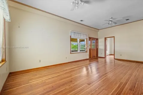 27000 SW 187th Avenue Homestead FL 33031