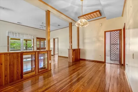 27000 SW 187th Avenue Homestead FL 33031