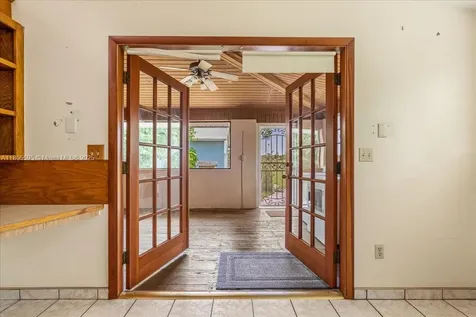 27000 SW 187th Avenue Homestead FL 33031