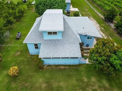 27000 SW 187th Avenue Homestead FL 33031