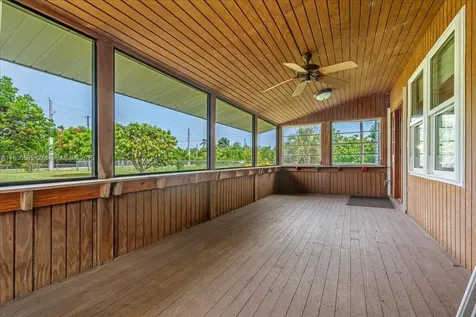 27000 SW 187th Avenue Homestead FL 33031