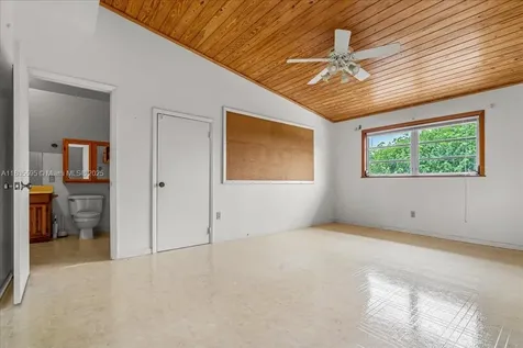 27000 SW 187th Avenue Homestead FL 33031