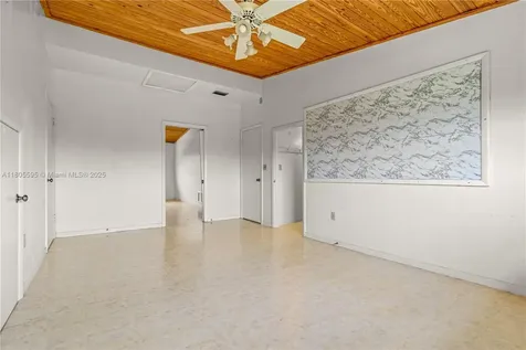 27000 SW 187th Avenue Homestead FL 33031