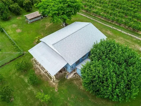 27000 SW 187th Avenue Homestead FL 33031