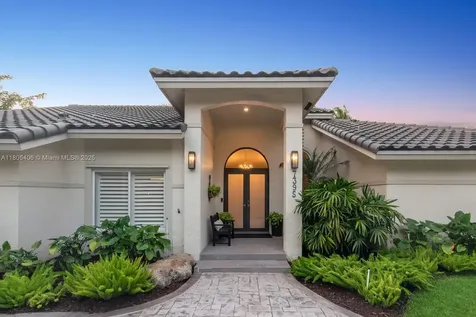 7395 SW 166th Street Palmetto Bay FL 33157