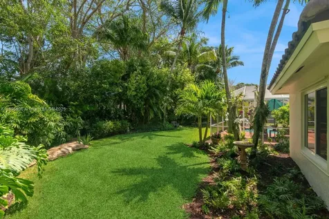 7395 SW 166th Street Palmetto Bay FL 33157