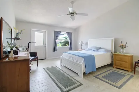 2597 SE 7th Court Homestead FL 33033