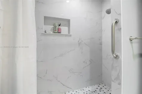 2597 SE 7th Court Homestead FL 33033