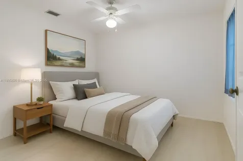 2597 SE 7th Court Homestead FL 33033