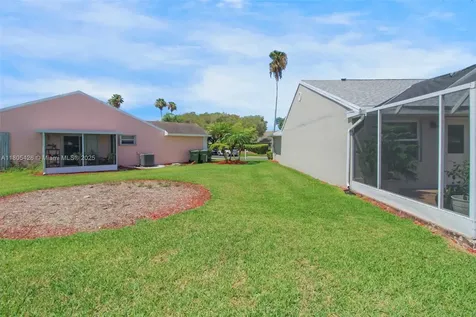 2597 SE 7th Court Homestead FL 33033