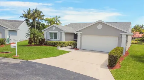 2597 SE 7th Court Homestead FL 33033