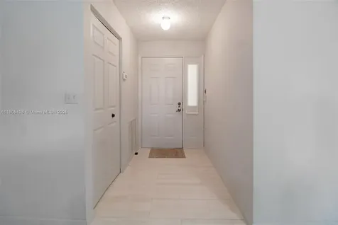 2597 SE 7th Court Homestead FL 33033