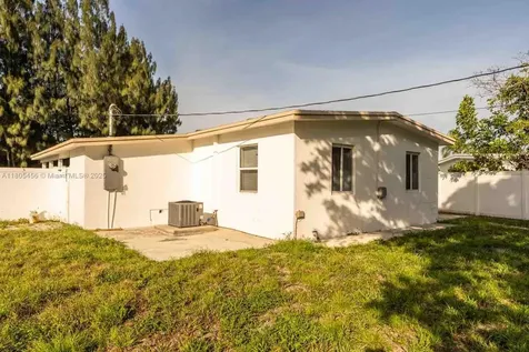 4351 NE 18th Avenue Pompano Beach FL 33064