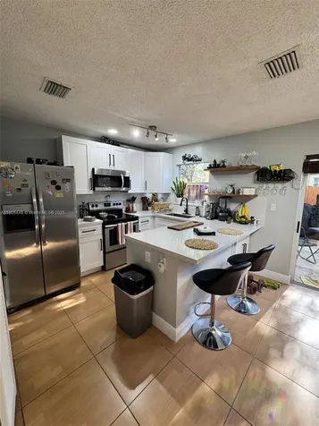 7005 NW 173rd Drive Hialeah FL 33015