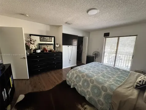 7005 NW 173rd Drive Hialeah FL 33015