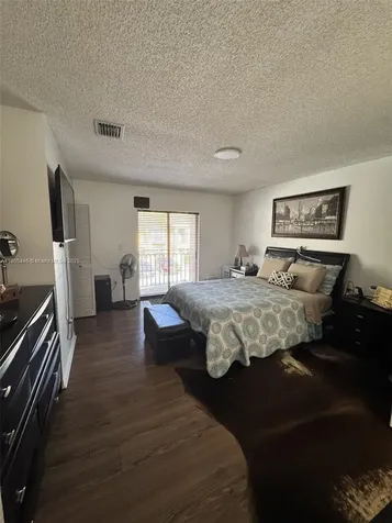 7005 NW 173rd Drive Hialeah FL 33015