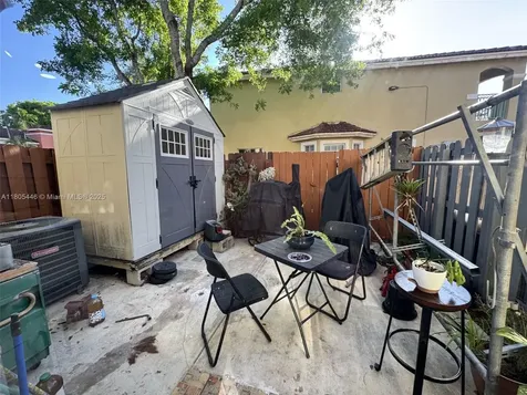 7005 NW 173rd Drive Hialeah FL 33015