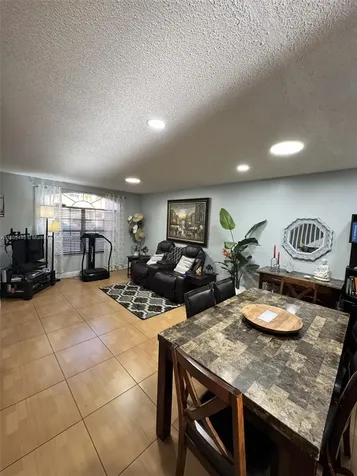 7005 NW 173rd Drive Hialeah FL 33015