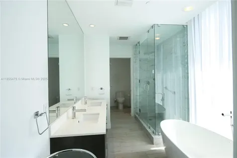 480 NE 31 Street Miami FL 33137