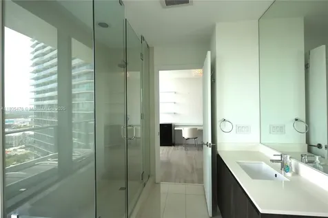 480 NE 31 Street Miami FL 33137