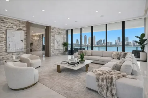 5000 Island Estates Drive Aventura FL 33160