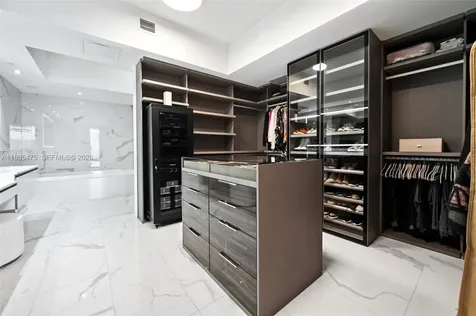 5000 Island Estates Drive Aventura FL 33160