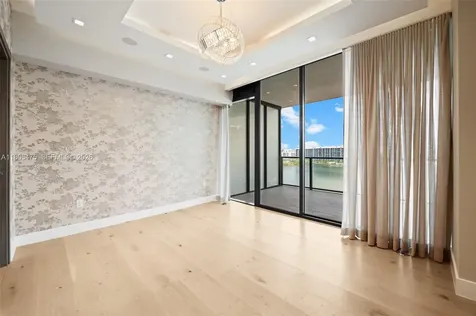 5000 Island Estates Drive Aventura FL 33160