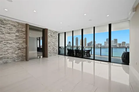 5000 Island Estates Drive Aventura FL 33160