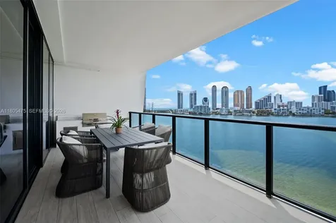 5000 Island Estates Drive Aventura FL 33160