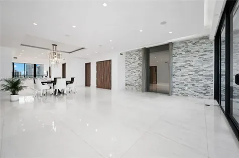 5000 Island Estates Drive Aventura FL 33160