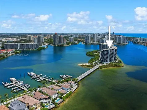 5000 Island Estates Drive Aventura FL 33160