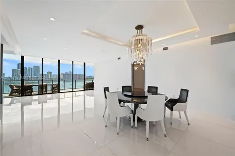 5000 Island Estates Drive Aventura FL 33160