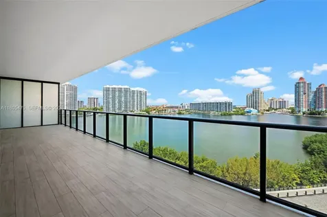 5000 Island Estates Drive Aventura FL 33160