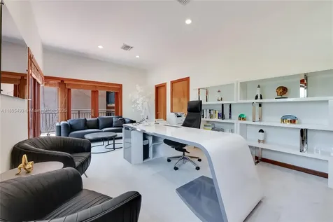6960 Mira Flores Avenue Coral Gables FL 33143