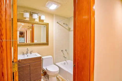 6960 Mira Flores Avenue Coral Gables FL 33143