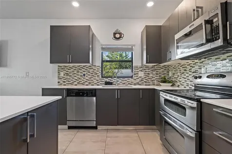 32004 SW 199th Court Homestead FL 33030