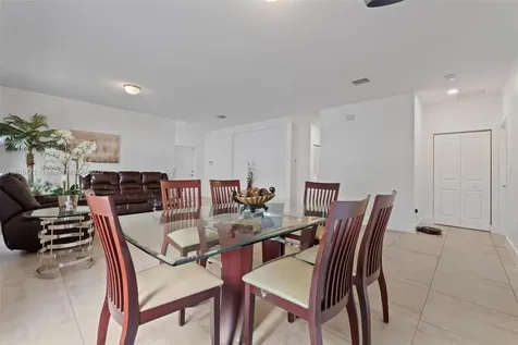 32004 SW 199th Court Homestead FL 33030