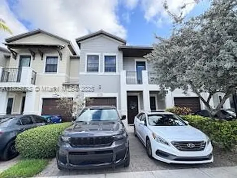 10409 NW 61st Lane Doral FL 33178