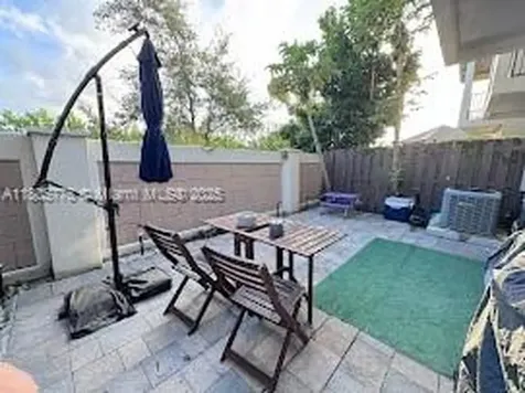 10409 NW 61st Lane Doral FL 33178