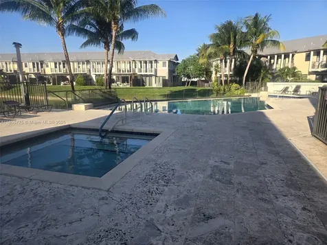 10409 NW 61st Lane Doral FL 33178