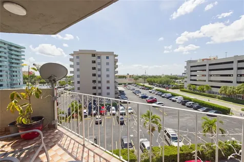1750 W 46th Street Hialeah FL 33012