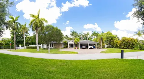 6805 SW 82nd Court Miami FL 33143