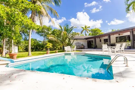 6805 SW 82nd Court Miami FL 33143