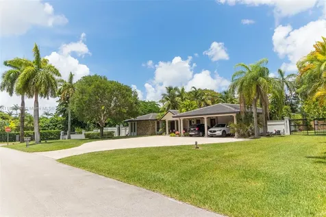 6805 SW 82nd Court Miami FL 33143
