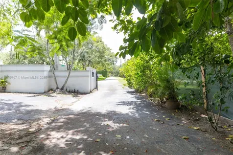 6805 SW 82nd Court Miami FL 33143