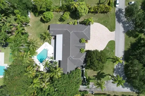 6805 SW 82nd Court Miami FL 33143