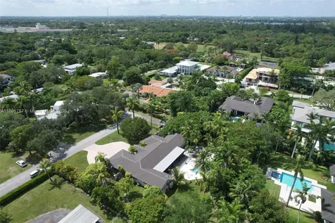 6805 SW 82nd Court Miami FL 33143