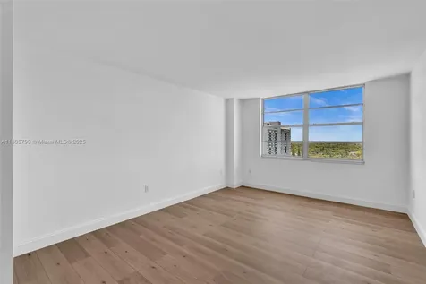 2801 NE 183rd Street Aventura FL 33160
