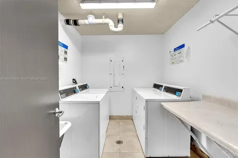 2801 NE 183rd Street Aventura FL 33160